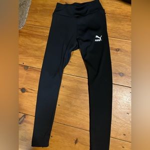 Black leggings from puma. Size small.